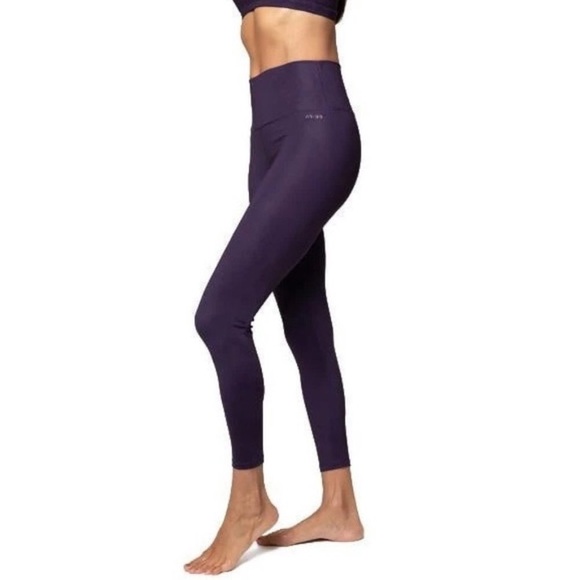AR-33 Pants - *SOLD* 🍁AR-33 Alpha 7/8 High Waist leggings - size medium